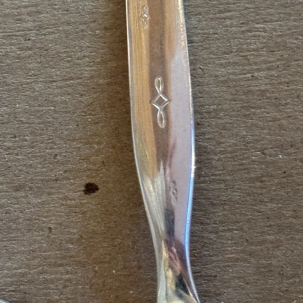 VTG Wm Rogers Mfg Co Grapefruit Spoons Set Of 2 Silverspoon Serrated Citrus MCM